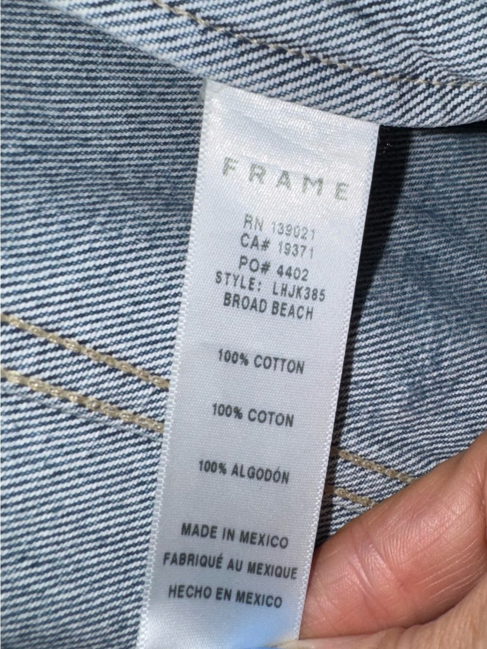 FRAME Distressed Denim Trucker Jacket Light Wash (Broad Beach) Size M LHJK385 - Picture 4 of 6